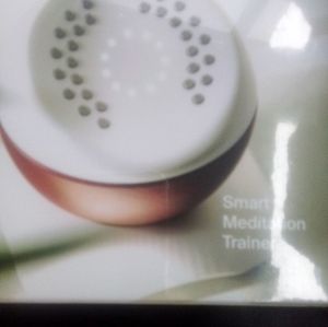 Hyperice Core Premium smart meditation trainer.